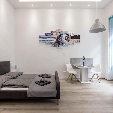 Elegant Studio In Central Budapest Kültér fotó