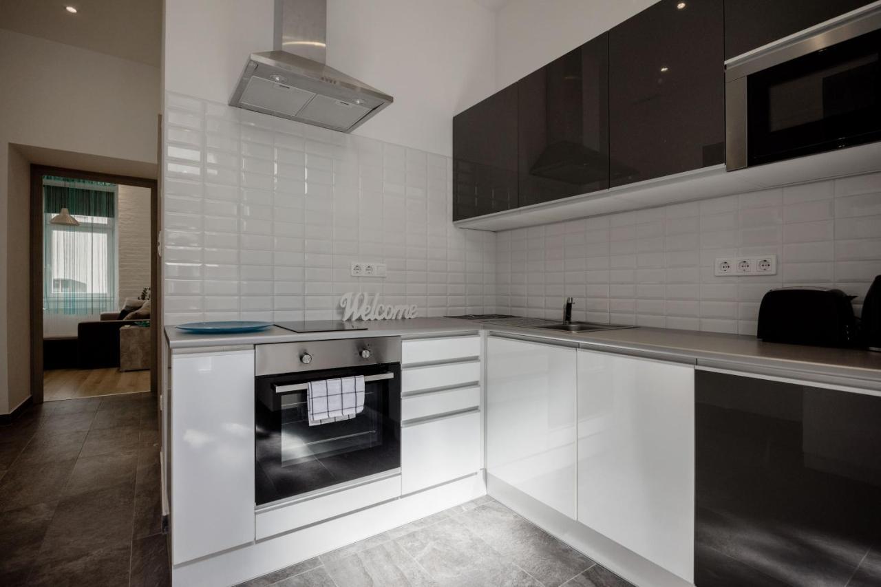 Elegant Studio In Central Budapest Kültér fotó